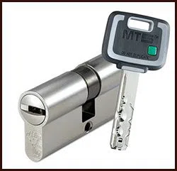 Usa Locksmith Service Tariffville, CT 860-385-1134 Usa Locksmith Service Tariffville, CT 860-385-1134